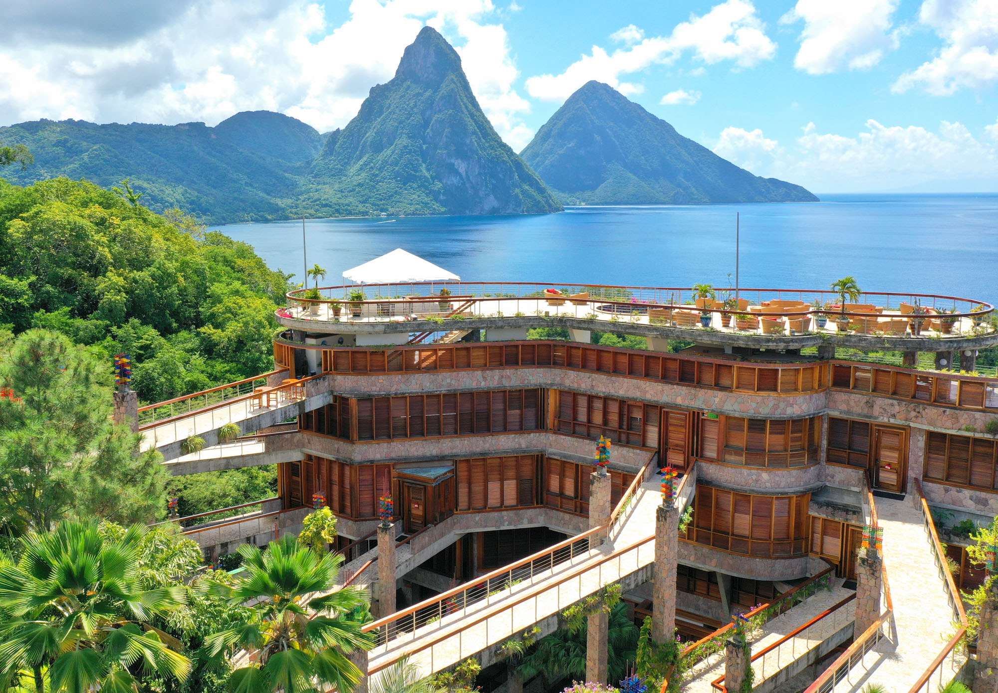 Jade Mountain *****