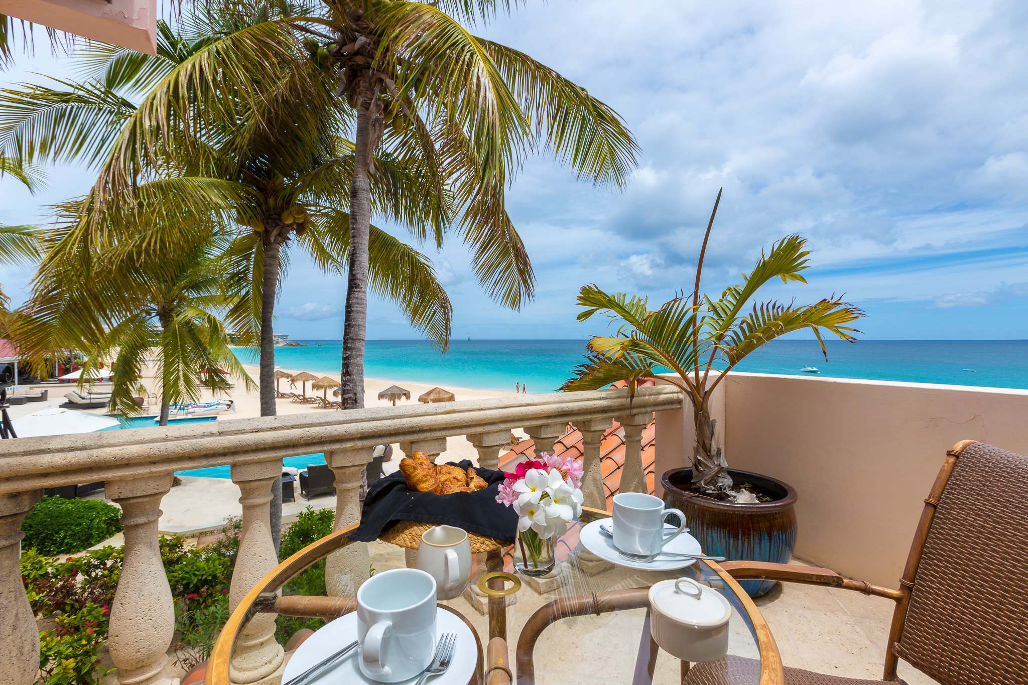 Frangipani Beach Resort  ****