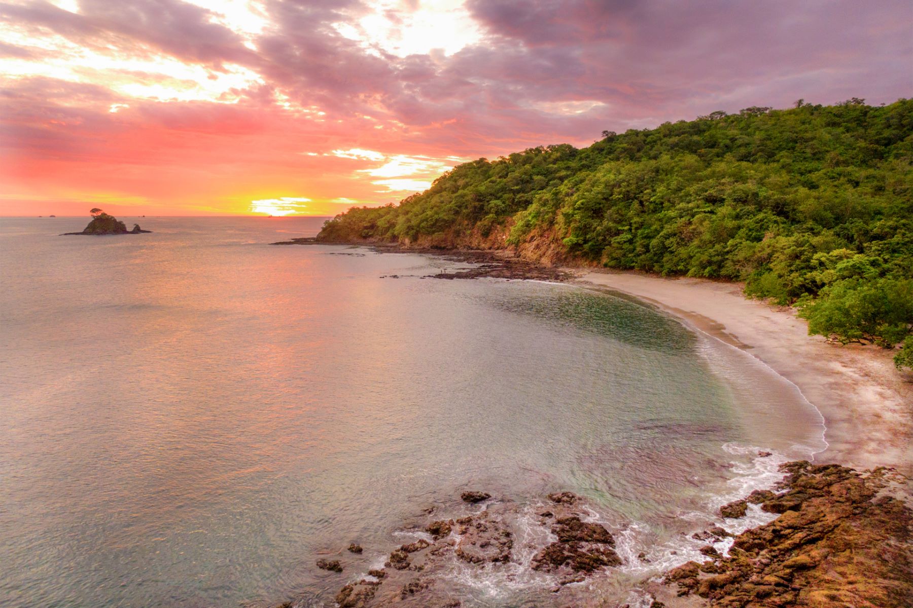 Kostarika – Spoznajte dih jemajoče lepote Kostarike